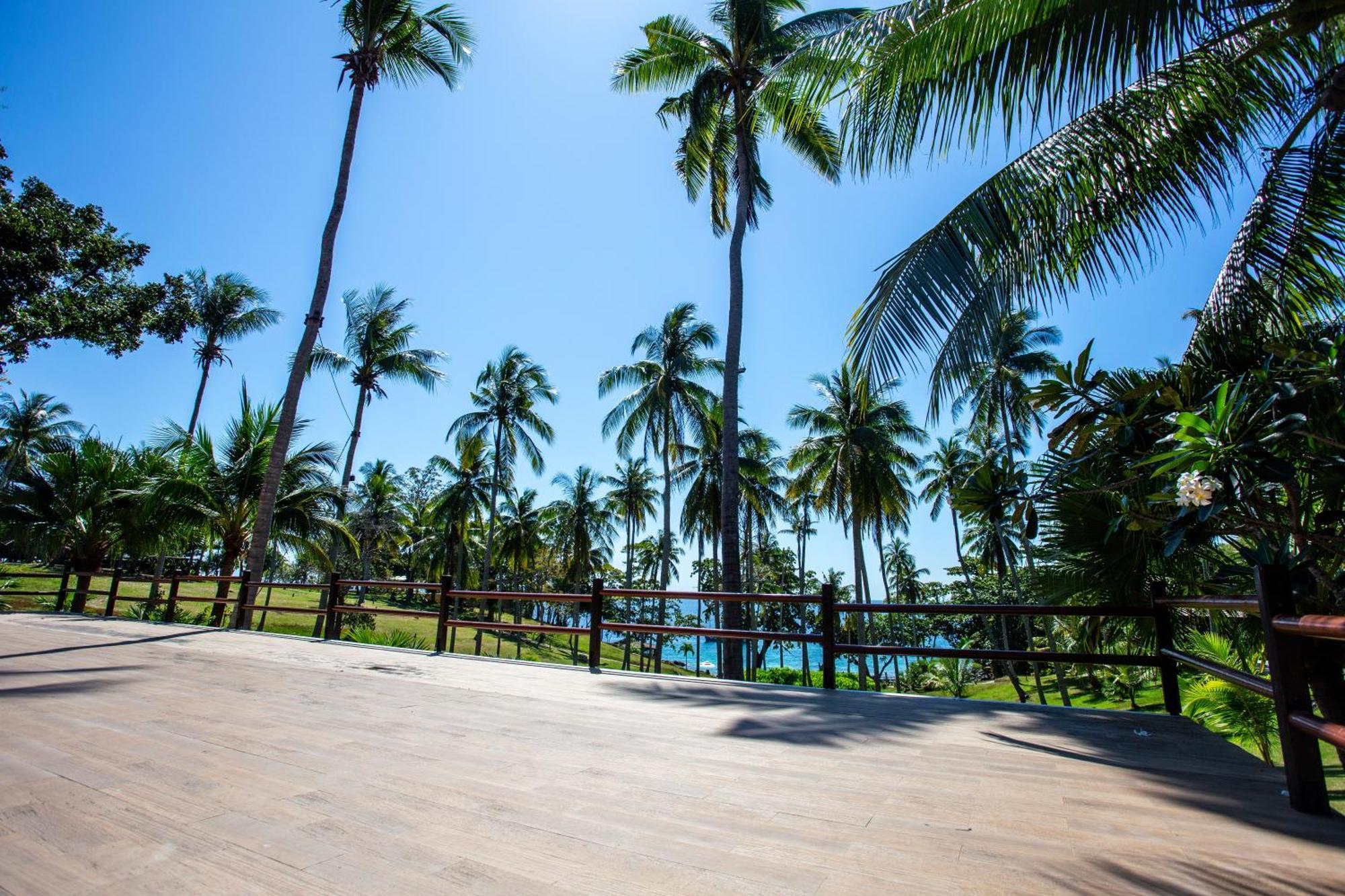 Ban Raya Resort And Spa Racsajaj-sziget Kültér fotó